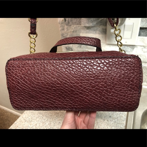 Burgundy Rosetti handbag - Picture 5 of 8